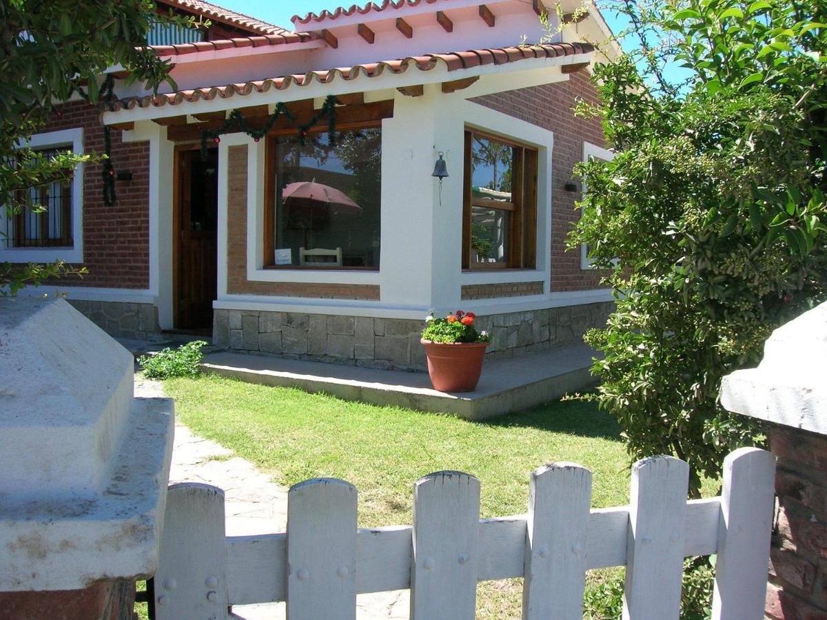 La Soleada Bed & Breakfast Mina Clavero Exterior photo